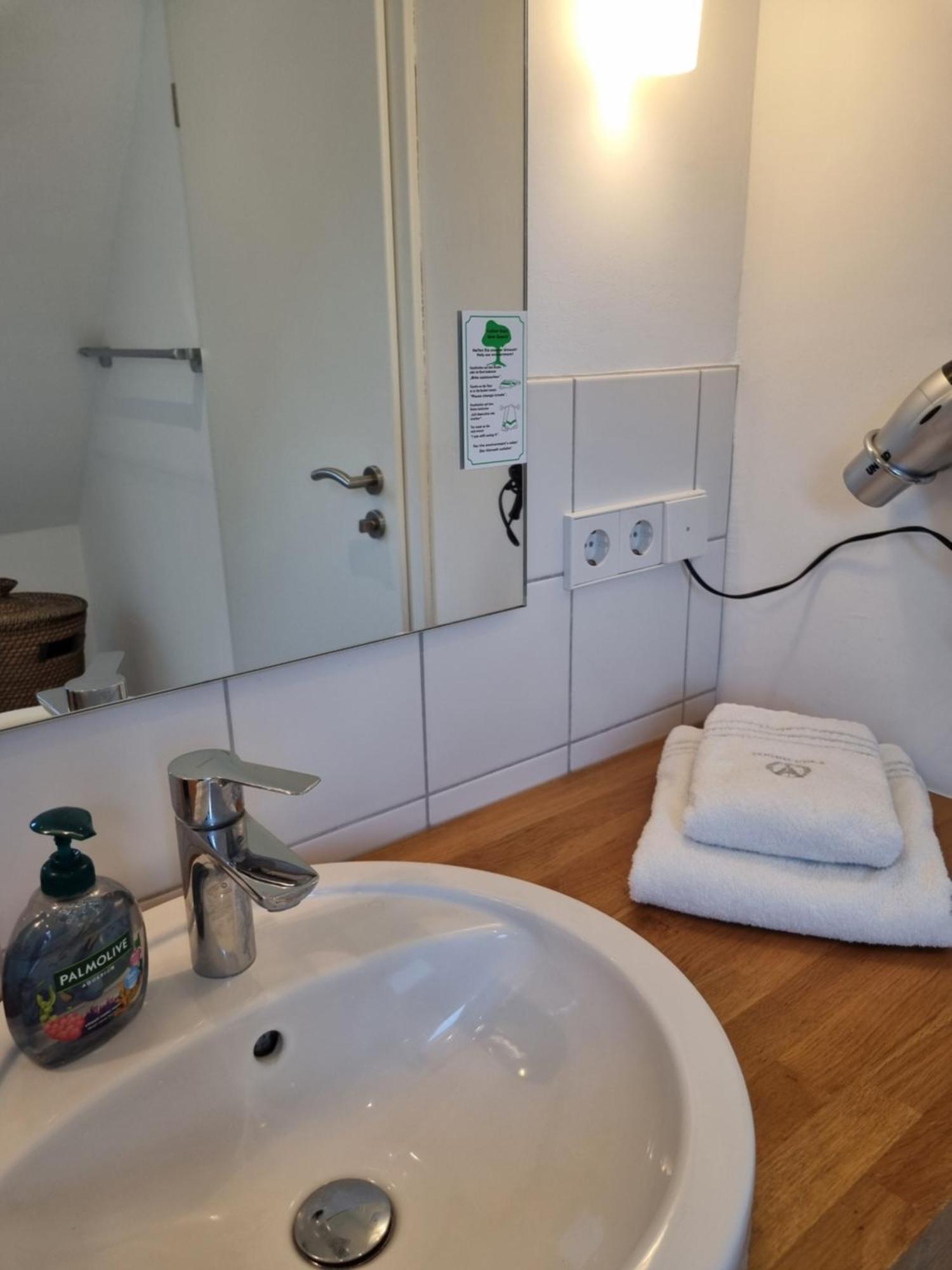 Bms Balance - Natur, Entspannung, King Size Bett, Free Parking, Top Lage, Netflix Вольфсбург Экстерьер фото